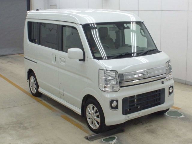 3074 Nissan Clipper rio DR17W 2018 г. (NAA Osaka)